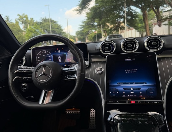 MERCEDES-BENZ C300 2023 FOR SALE