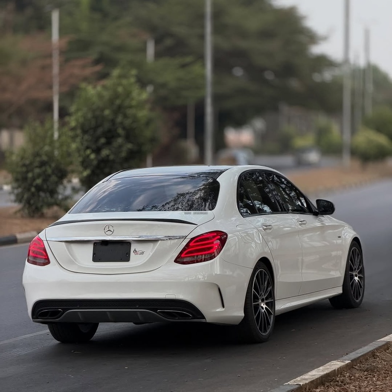 Foreign Used Mercedes Benz C43  AMG 2017 for Sale In Abuja image