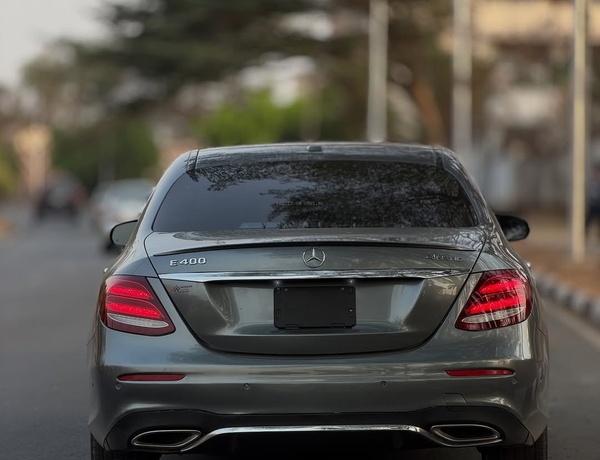 Foreign Used  2018 Mercedes Benz E400 for Sale In Abuja
