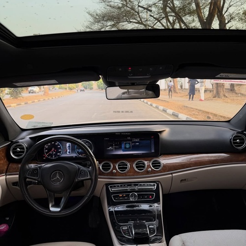 Foreign Used  2018 Mercedes Benz E400 for Sale In Abuja