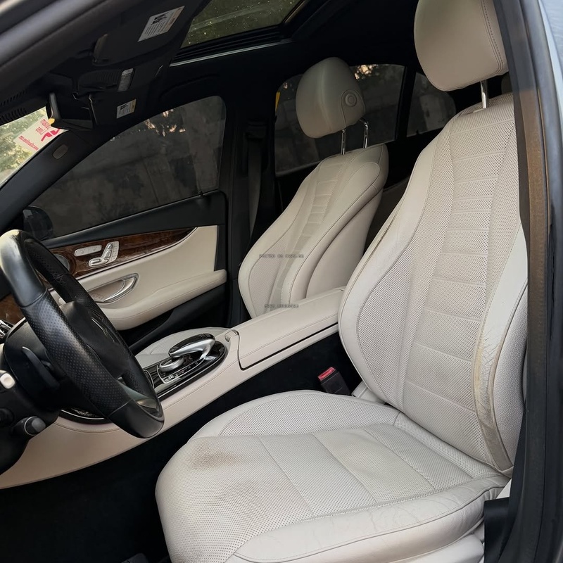 Foreign Used  2018 Mercedes Benz E400 for Sale In Abuja image