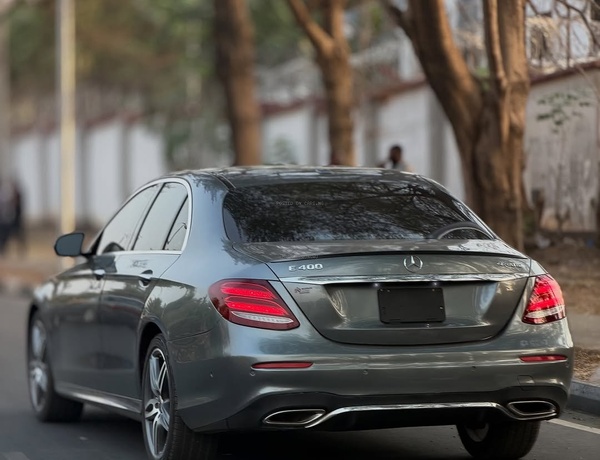 Foreign Used  2018 Mercedes Benz E400 for Sale In Abuja
