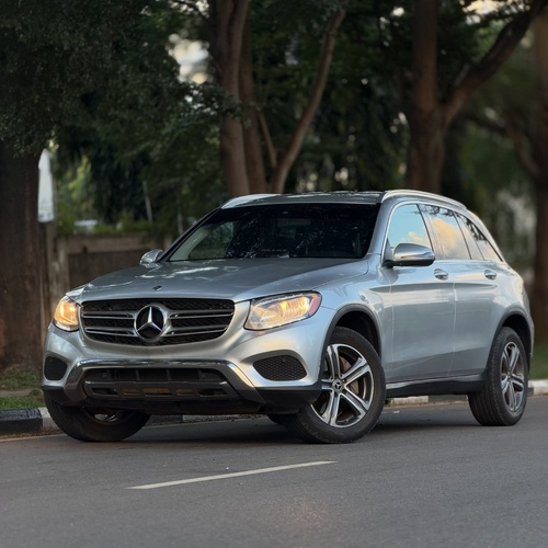Foreign Used Mercedes-Benz GLC300 2017 in Abuja