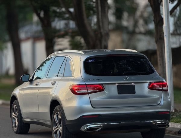 Foreign Used Mercedes-Benz GLC300 2017 in Abuja