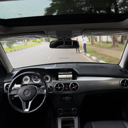 Mercedes-Benz GLK350 (2014) – Foreign Used  Location: Asokoro