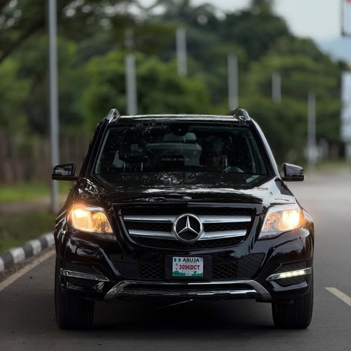 Mercedes-Benz GLK350 (2014) – Foreign Used  Location: Asokoro