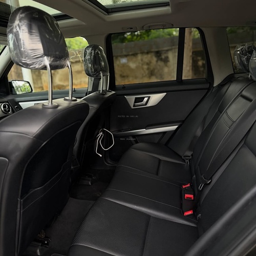 Mercedes-Benz GLK350 (2014) – Foreign Used  Location: Asokoro