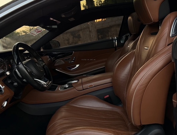 Foreign Used Mercedes-Benz S63 AMG 2015 for Sale In Abuja