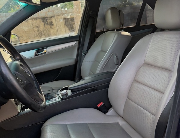  2008 MERCEDES-BENZ C300 – NIGERIA USED– Best Offer Deal