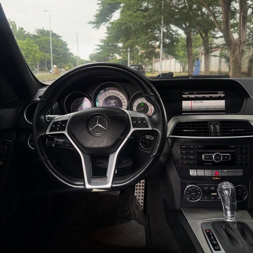 MERCEDES-BENZ C300 2014 FOR SALE