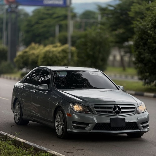MERCEDES-BENZ C300 2014 FOR SALE