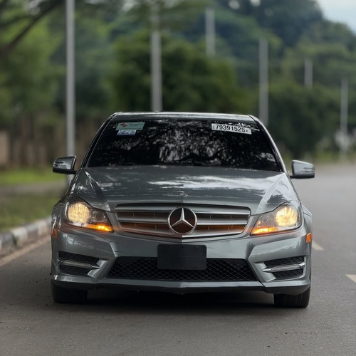 MERCEDES-BENZ C300 2014 FOR SALE