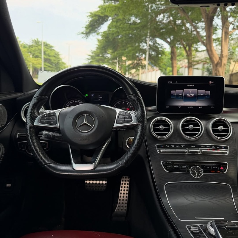  Mercedes-Benz C300 (2017) – Foreign Used🔥 Premium Comfort & Smooth Performance image