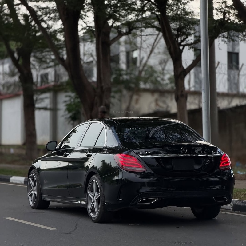 2015 MERCEDES-BENZ C300 – FOREIGN USED | EXECUTIVE LUXURY SEDAN  image