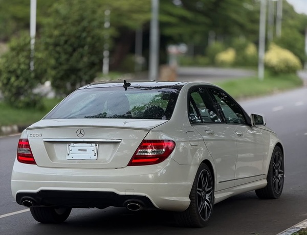 Foreign Used Mercedes Benz C350 2013  Luxury, Comfort & Smooth Performance
