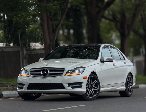 Foreign Used Mercedes Benz C350 2013  Luxury, Comfort & Smooth Performance