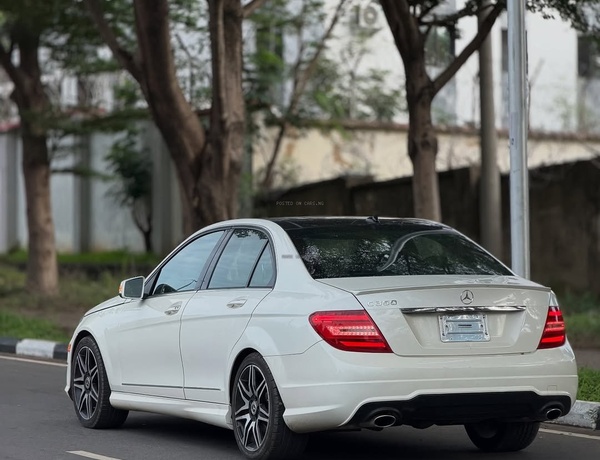 Foreign Used Mercedes Benz C350 2013  Luxury, Comfort & Smooth Performance