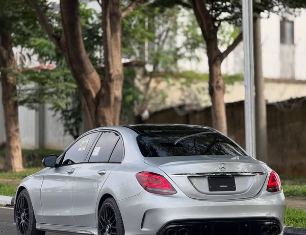 MERCEDES BENZ C43 AMG 2020 – FOREIGN USED, EXTREMELY NEAT