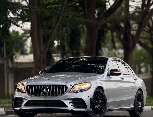 MERCEDES BENZ C43 AMG 2020 – FOREIGN USED, EXTREMELY NEAT