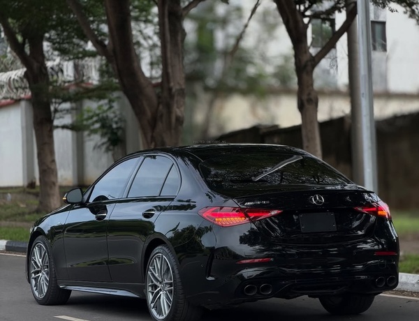 Mercedes Benz C43 AMG 2023 🇩🇪 Luxury Meets Pure Performance