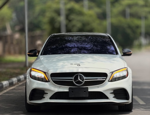 2020 MERCEDES-BENZ C43 AMG – FOREIGN USED | AMG PERFORMANCE SEDAN