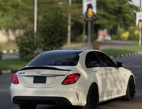 2017 MERCEDES-BENZ C43 AMG – FOREIGN USED | SPORT LUXURY PERFORMANCE SEDAN