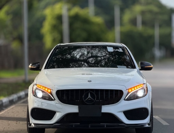 2017 MERCEDES-BENZ C43 AMG – FOREIGN USED | SPORT LUXURY PERFORMANCE SEDAN