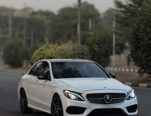 Foreign Used Mercedes Benz C450  2016 for Sale In Abuja