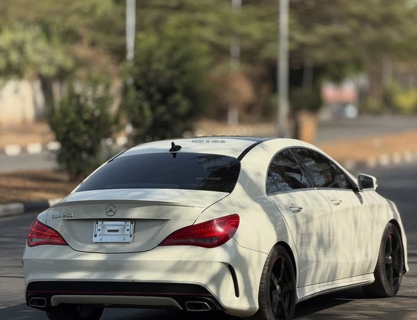 Foreign Used Mercedes Benz CLA250 2015 for Sale In Abuja