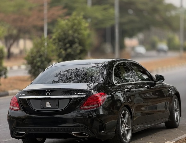 Foreign Used Mercedes Benz C400 2015 for Sale In Abuja