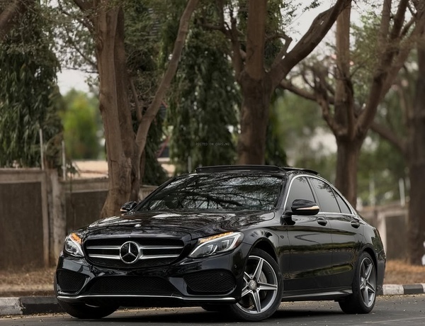 Foreign Used Mercedes Benz C400 2015 for Sale In Abuja