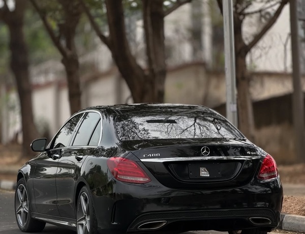 Foreign Used Mercedes Benz C400 2015 for Sale In Abuja