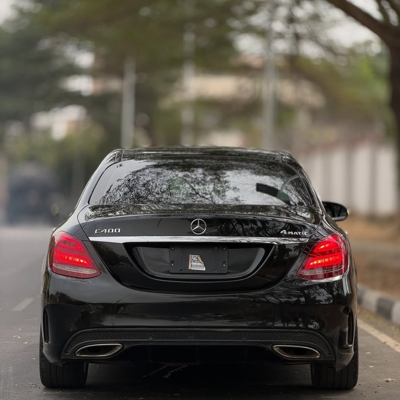 Foreign Used Mercedes Benz C400 2015 for Sale In Abuja image