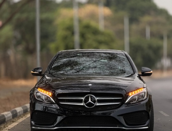 Foreign Used Mercedes Benz C400 2015 for Sale In Abuja