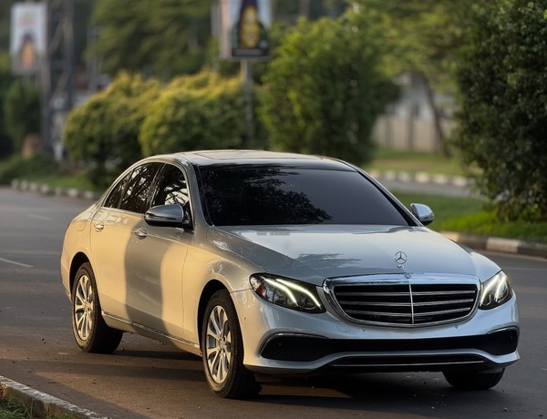 2016 MERCEDES-BENZ E300 – FOREIGN USED | EXECUTIVE LUXURY SEDAN