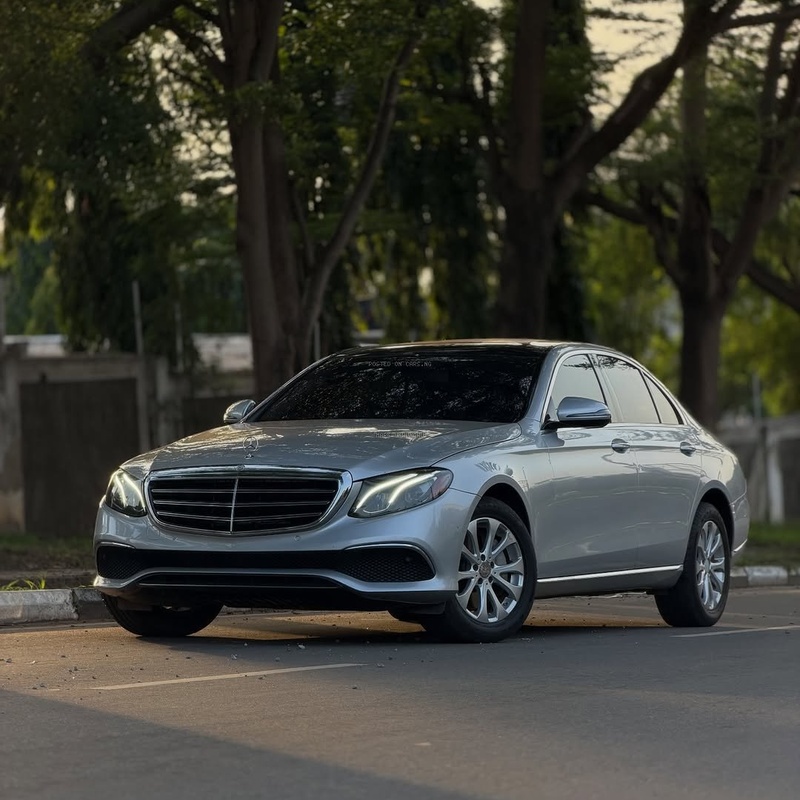 2016 MERCEDES-BENZ E300 – FOREIGN USED | EXECUTIVE LUXURY SEDAN image