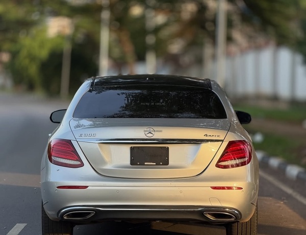 2016 MERCEDES-BENZ E300 – FOREIGN USED | EXECUTIVE LUXURY SEDAN
