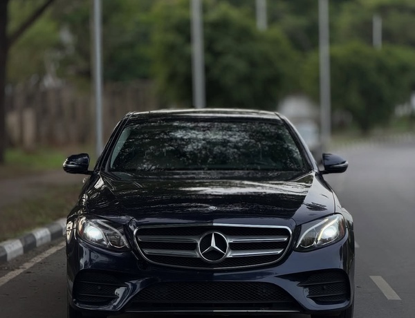 Mercedes-Benz E300 (2017)  Foreign Used 🔥 Limited Offer, Inspection Welcome