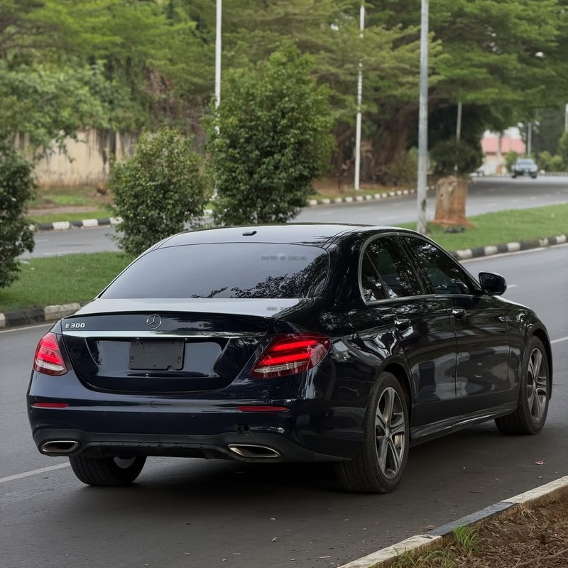 Mercedes-Benz E300 (2017)  Foreign Used 🔥 Limited Offer, Inspection Welcome image
