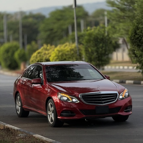 2015 MERCEDES-BENZ E350 – FOREIGN USED – Super Sharp Luxury Ride