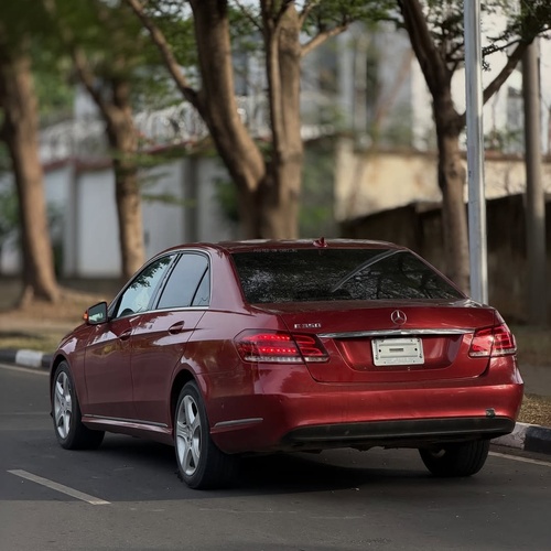 2015 MERCEDES-BENZ E350 – FOREIGN USED – Super Sharp Luxury Ride