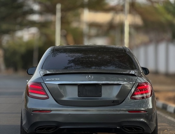 Foreign Used Mercedes Benz E43 2018 for Sale In Abuja