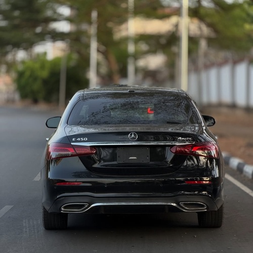 Mercedes-Benz E450 2021  – Luxury Meets Performance