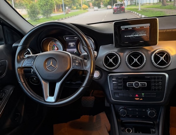 MERCEDES GLA250 2016 FOR SALE