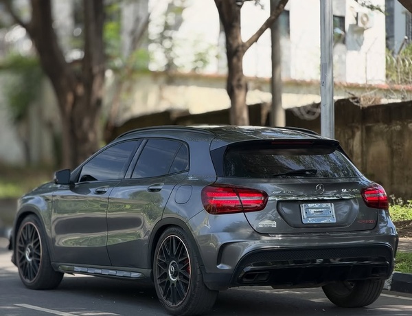 2018 MERCEDES-BENZ GLA45 AMG – FOREIGN USED | COMPACT AMG SPORT SUV 