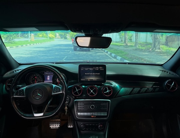 2018 MERCEDES-BENZ GLA45 AMG – FOREIGN USED | COMPACT AMG SPORT SUV 