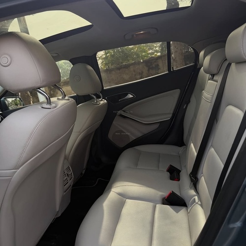 Foreign Used Mercedes Benz GLA250 2015 model for Sale In Abuja