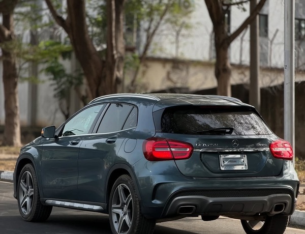 Foreign Used Mercedes Benz GLA250 2015 model for Sale In Abuja