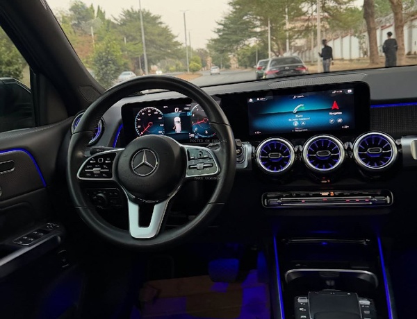 Foreign Used Mercedes Benz GLB250 2022  for Sale In Abuja