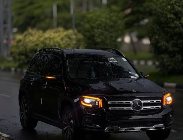Mercedes-Benz GLB250 (2021) – Foreign Used In Ibadan